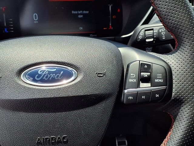 Used 2023 Ford Escape ST-Line AWD/4WD image 7