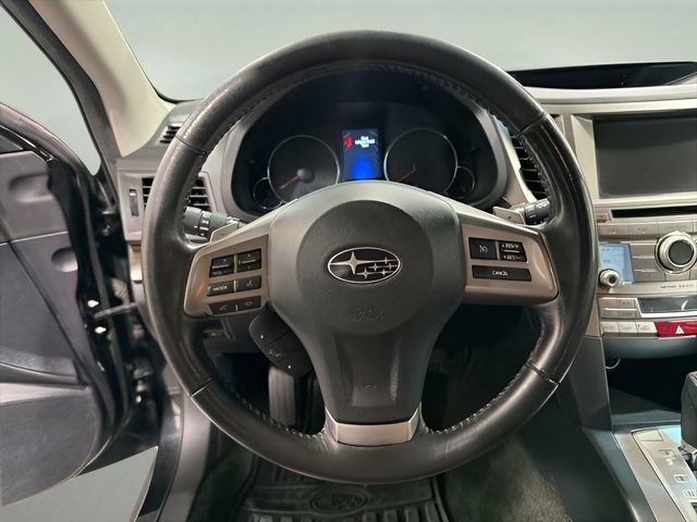 Used 2013 Subaru Outback 3.6R Limited w/ Special Appearance Pkg AWD/4WD image 16