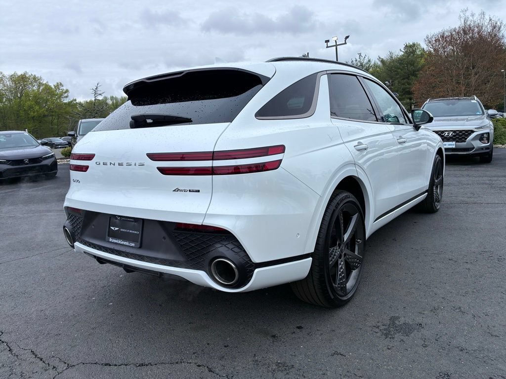 Used 2025 Genesis GV70 3.5T Sport w/ Sport Advanced Package AWD/4WD image 7