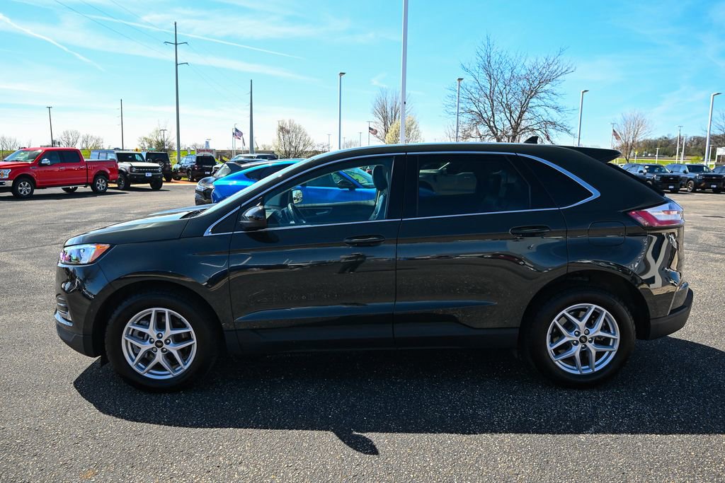 Used 2024 Ford Edge SEL w/ Convenience Package AWD/4WD image 8