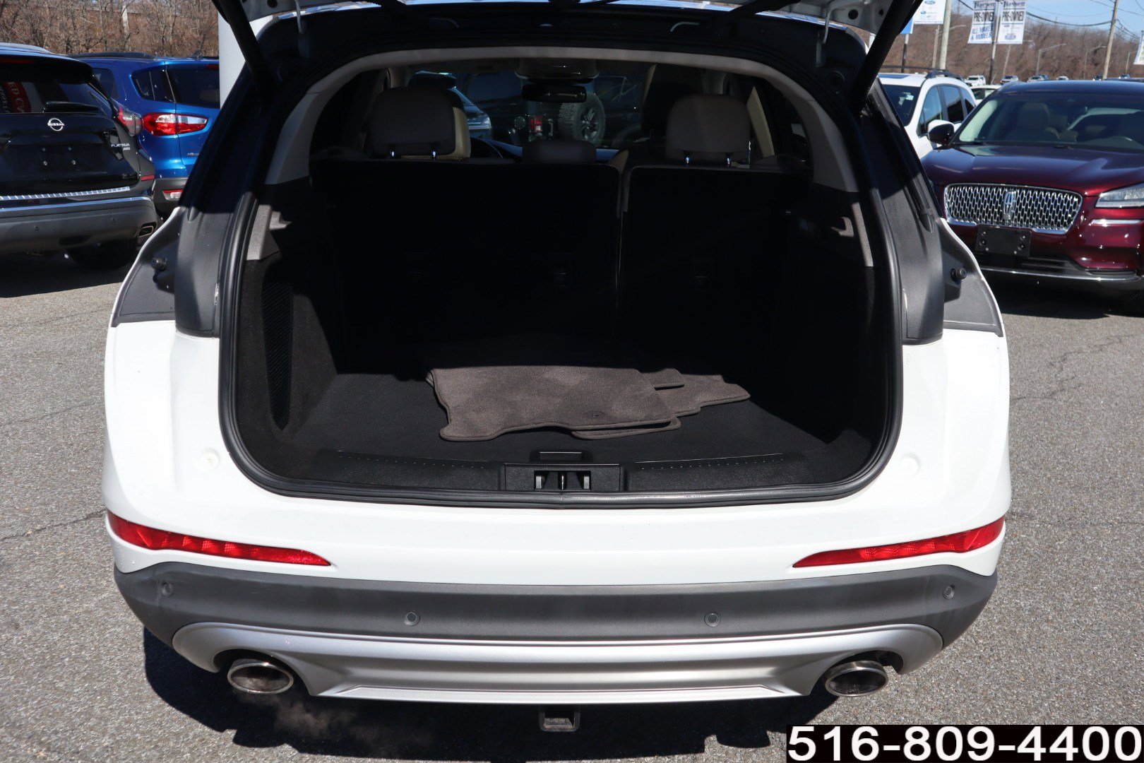 Used 2022 Lincoln Corsair AWD w/ Premium Package image 30