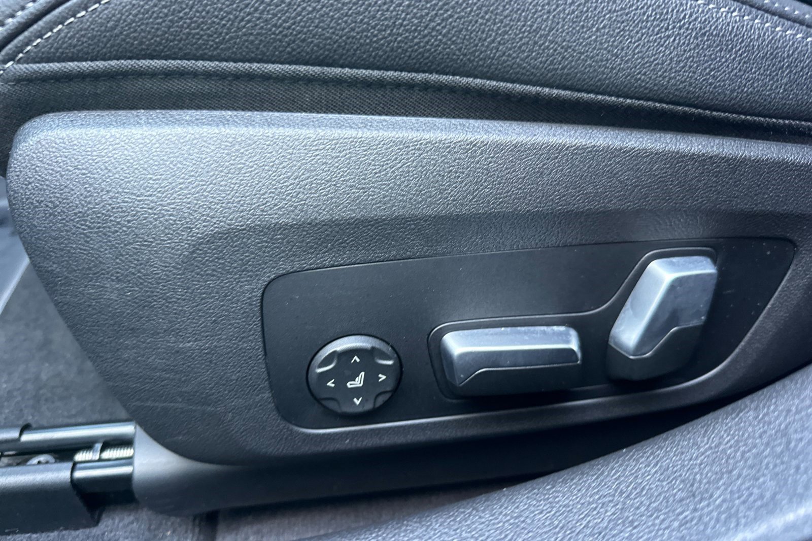 Certified 2023 BMW i4 eDrive35 image 14