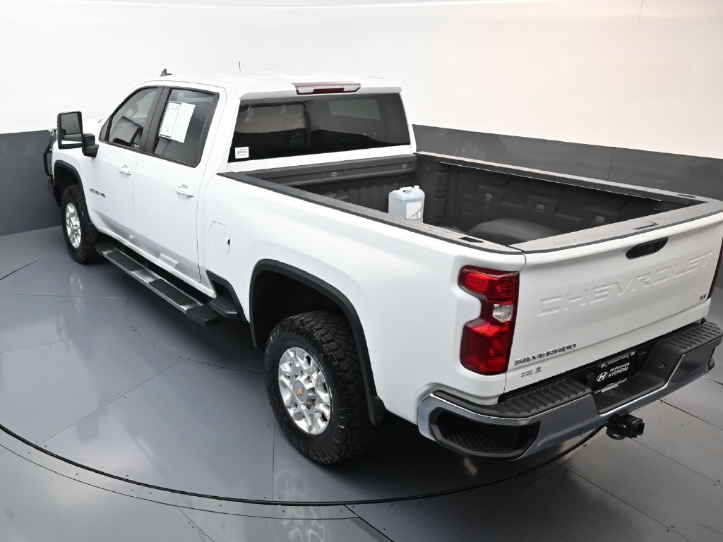 Used 2023 Chevrolet Silverado 2500 LT w/ Convenience Package AWD/4WD image 18