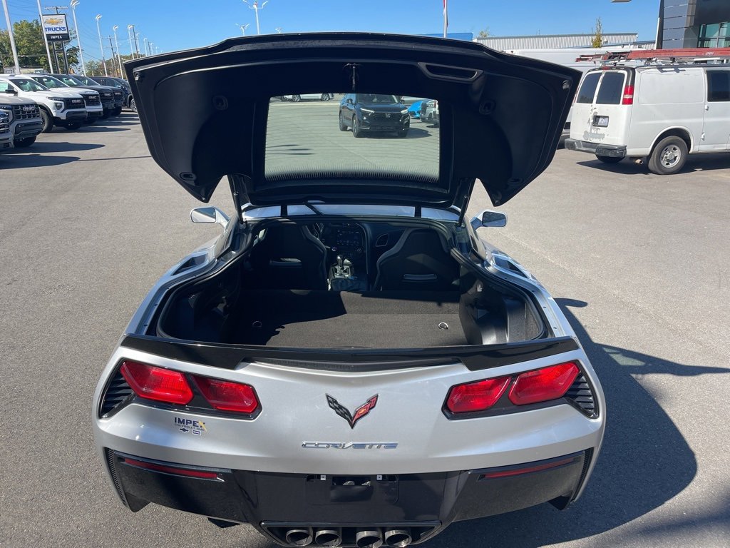 Used 2017 Chevrolet Corvette Stingray Coupe w/ 1LT image 20