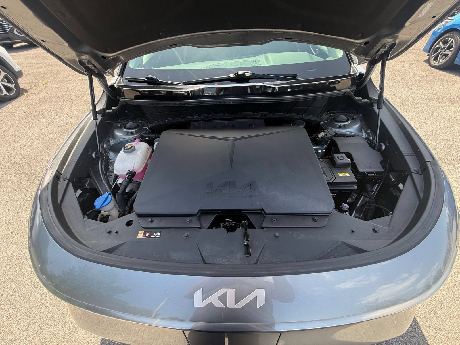 Used 2023 Kia Niro Wind FWD image 40