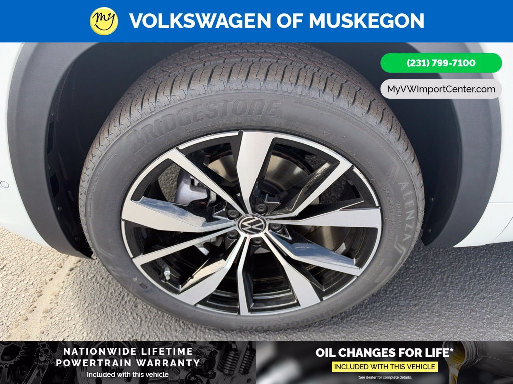 New 2026 Volkswagen Atlas Cross Sport SEL Premium R-Line AWD/4WD image 9