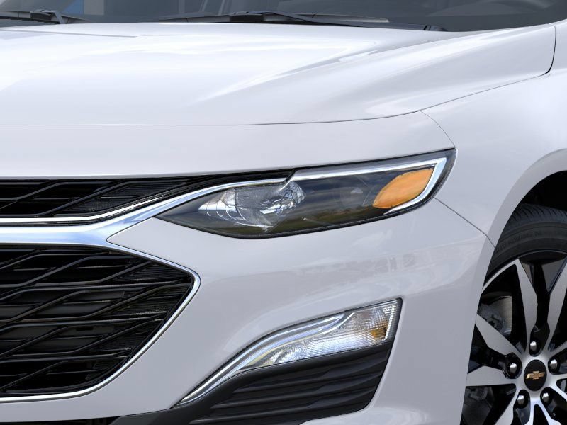 New 2025 Chevrolet Malibu RS FWD image 10