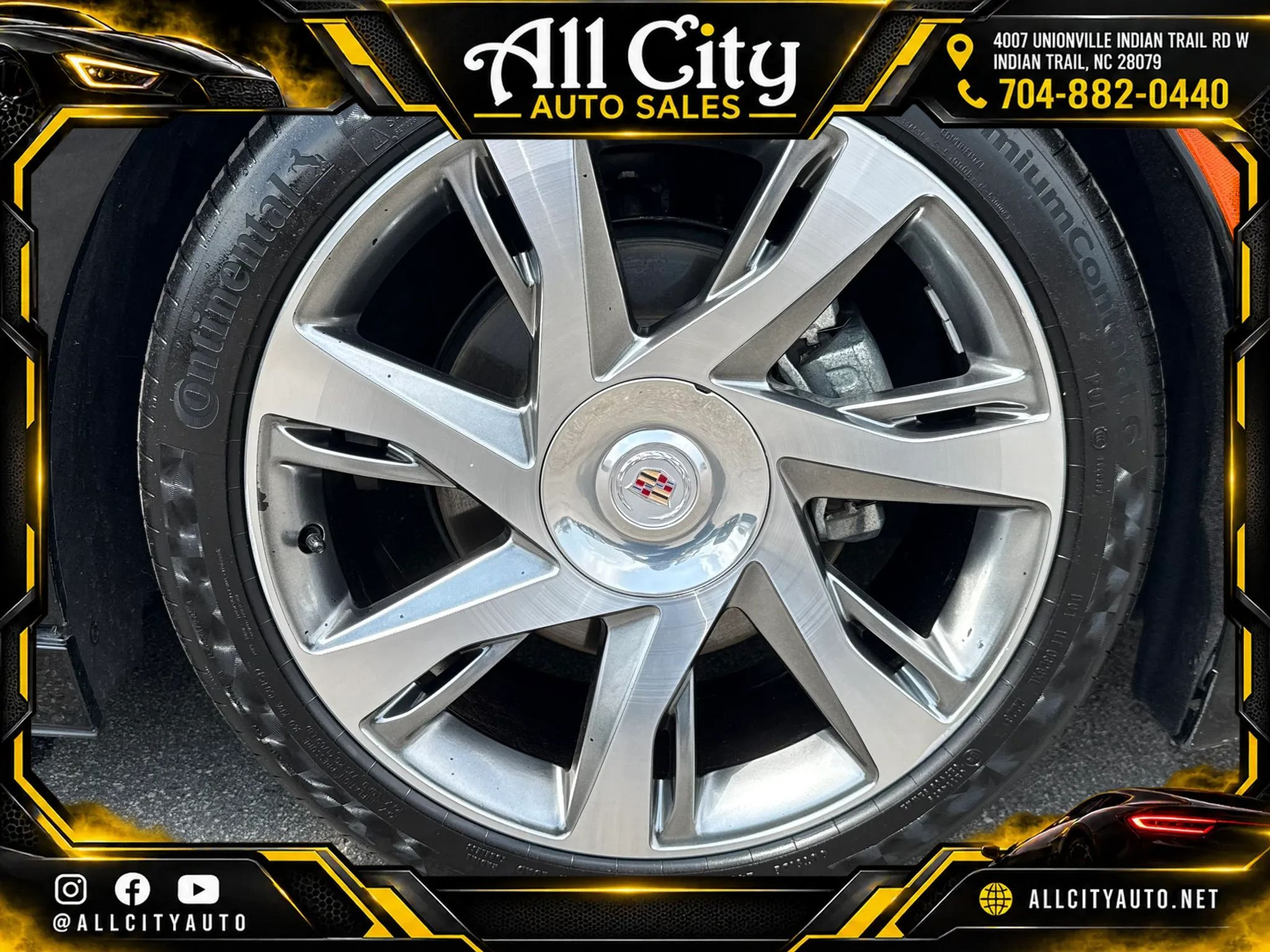 Used 2014 Cadillac ELR w/ Luxury Package FWD image 9