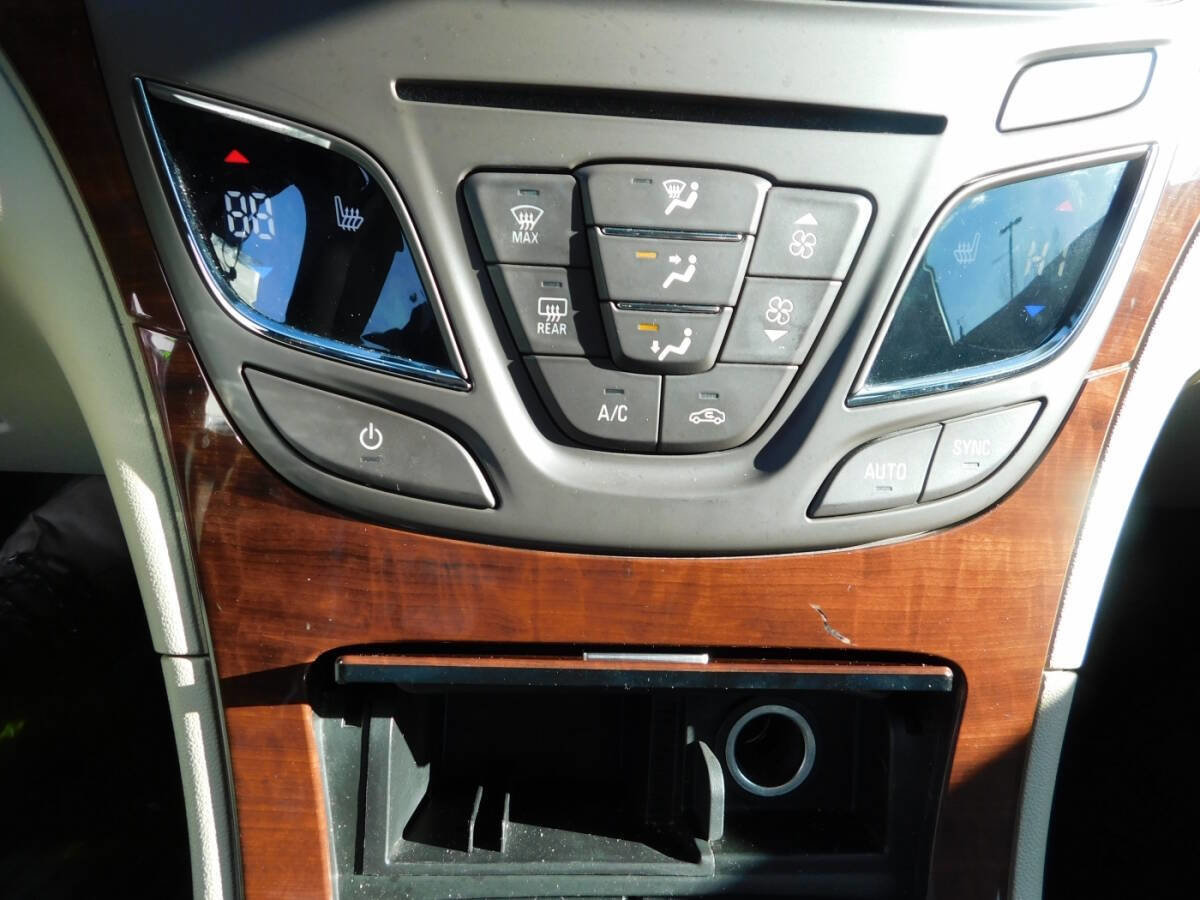 Used 2014 Buick Regal image 13