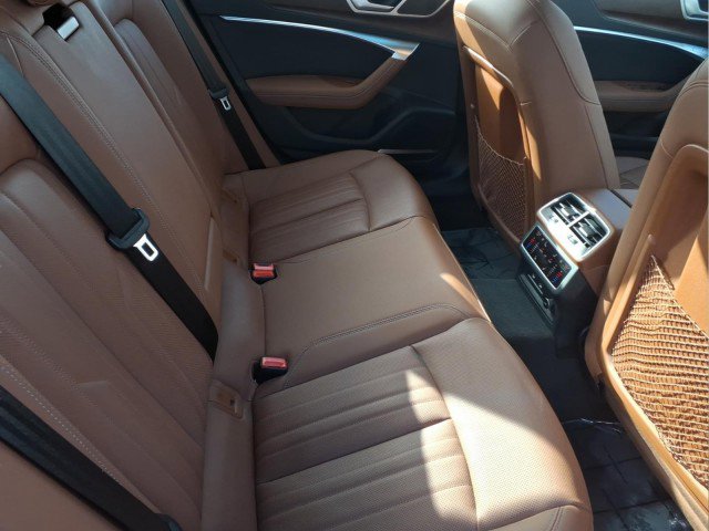 Used 2021 Audi A6 Premium Plus w/ Premium Plus Package image 13