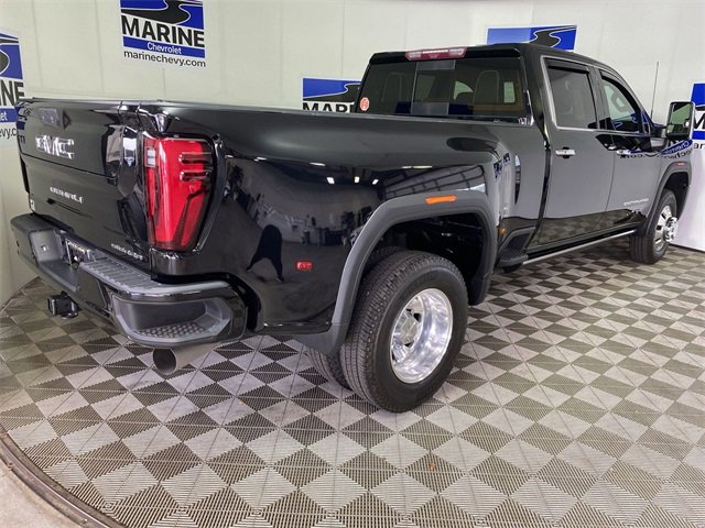 Certified 2024 GMC Sierra 3500 Denali Ultimate image 13