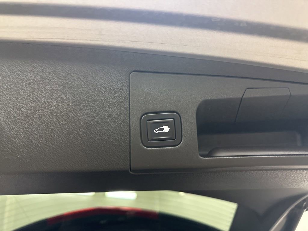 Used 2017 Cadillac XT5 Luxury FWD image 27