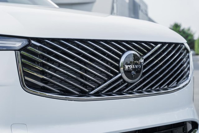 New 2026 Volvo XC90 B6 Ultra image 11