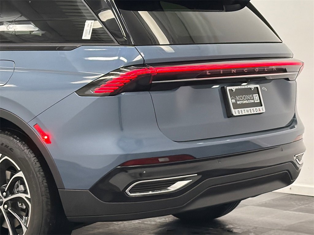 New 2026 Lincoln Nautilus Premier w/ Equipment Group 102A image 7