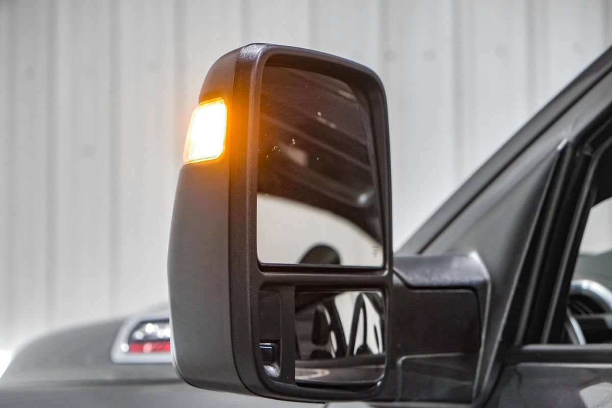 Used 2025 RAM 2500 Big Horn AWD/4WD image 39
