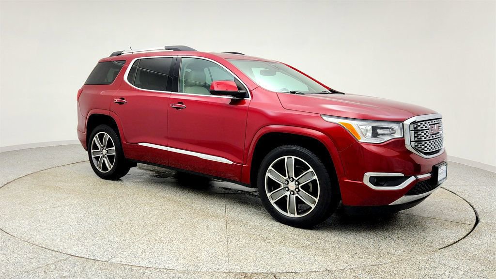 Used 2019 GMC Acadia Denali image 3