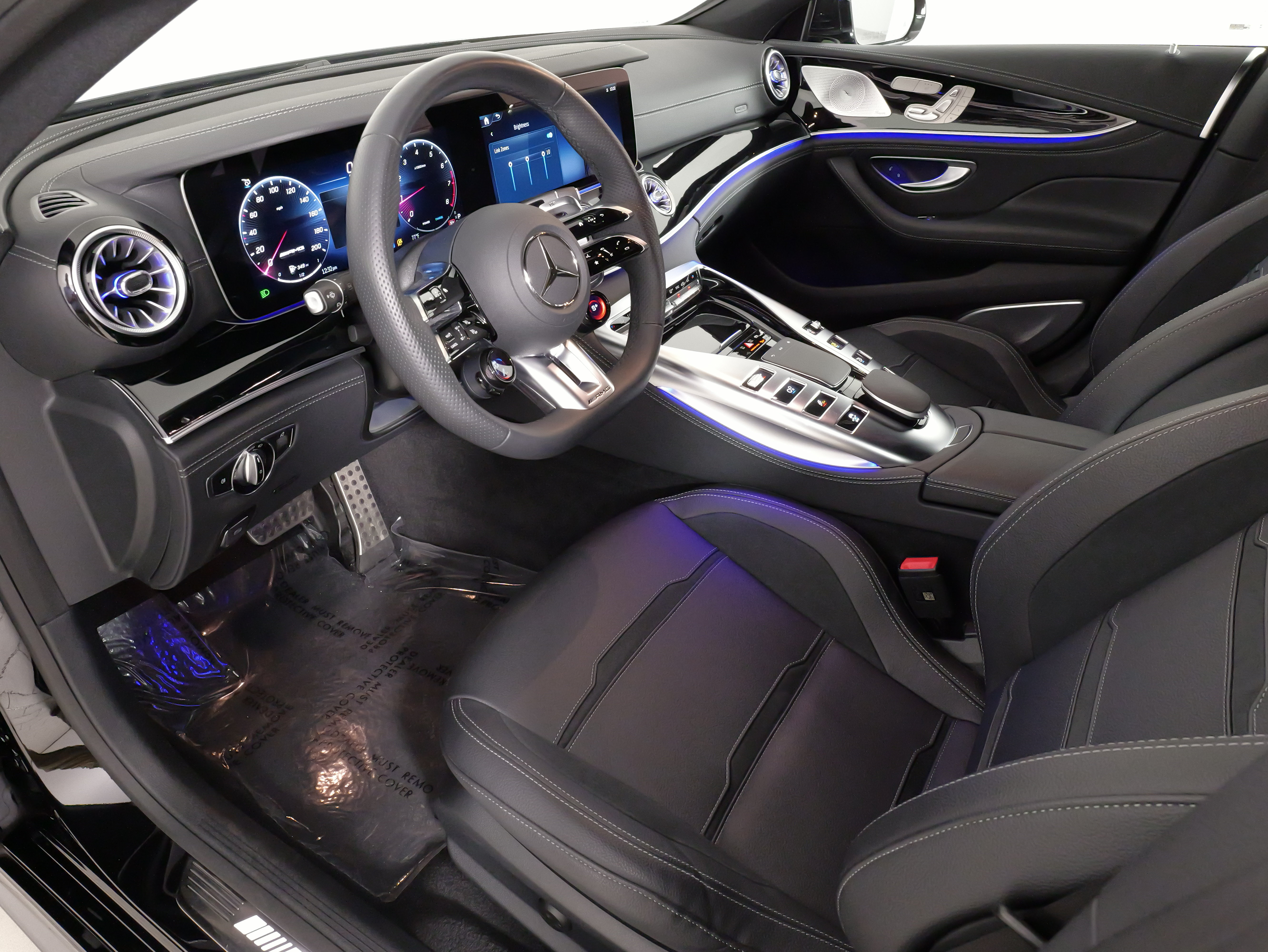 Used 2024 Mercedes-Benz AMG GT 43 image 31