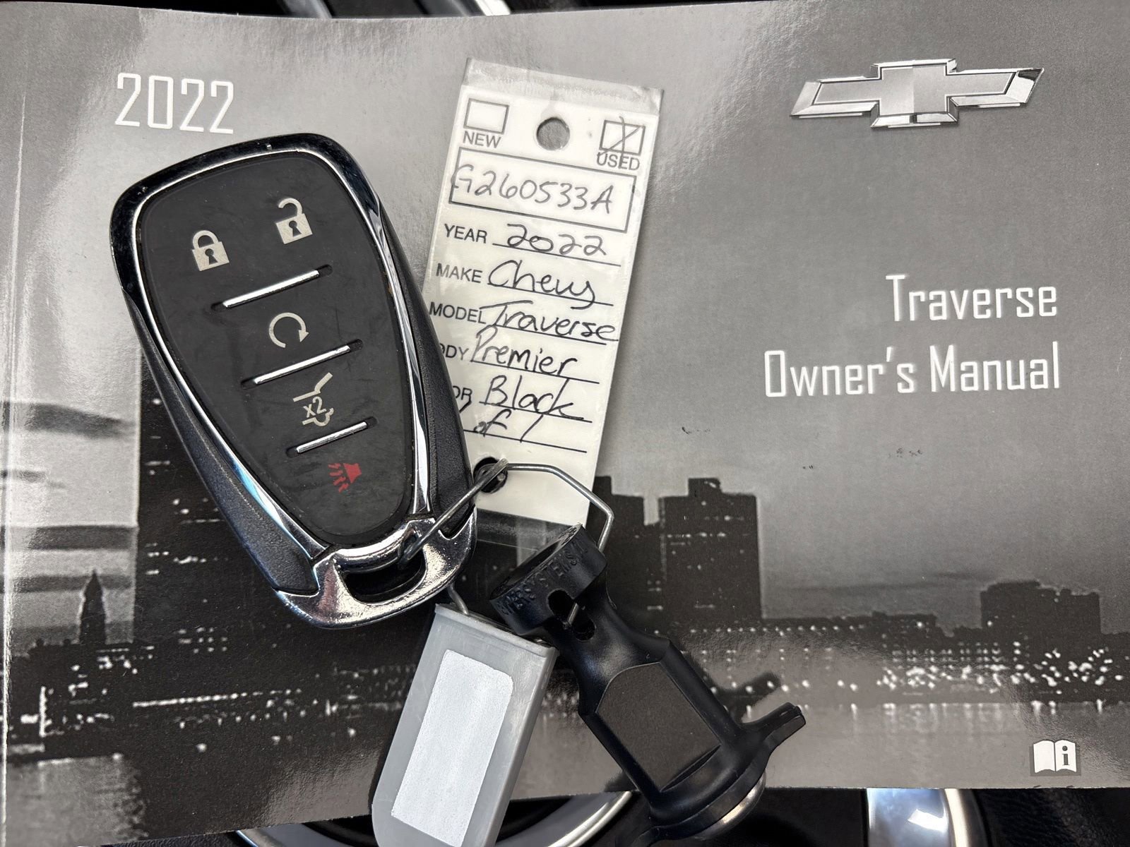 Used 2022 Chevrolet Traverse Premier w/ Redline Edition FWD image 39