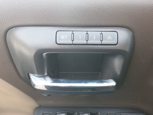 Used 2017 Chevrolet Silverado 1500 LTZ Z71 w/ LTZ Plus Package image 21