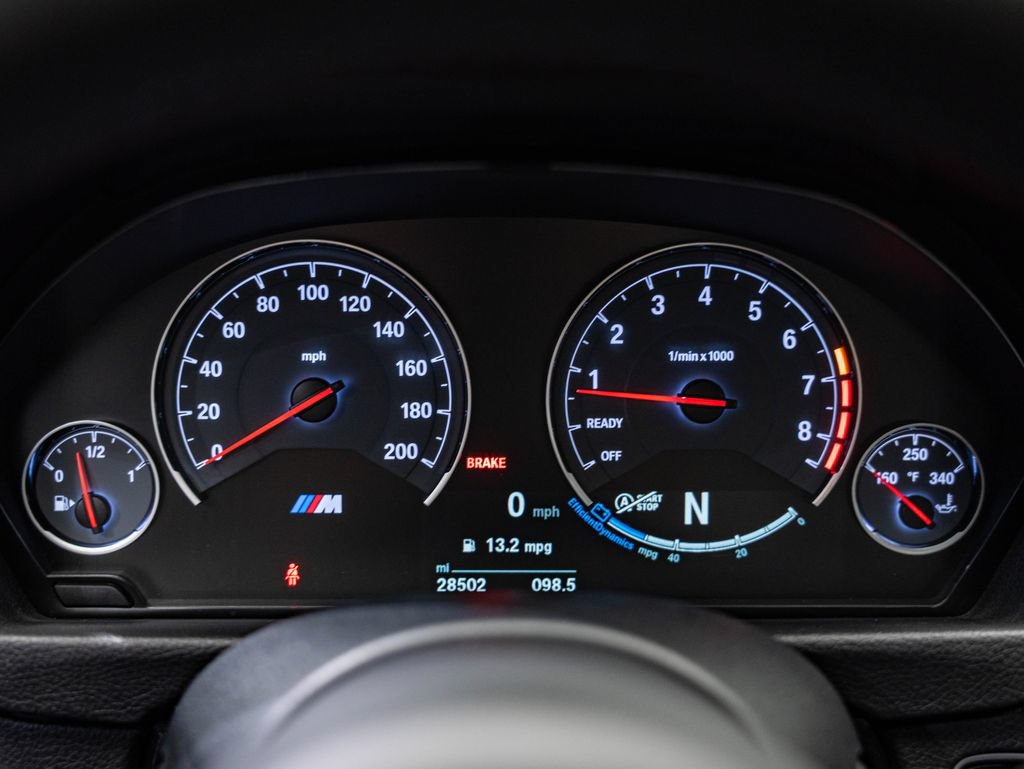 Used 2018 BMW M3 RWD image 31