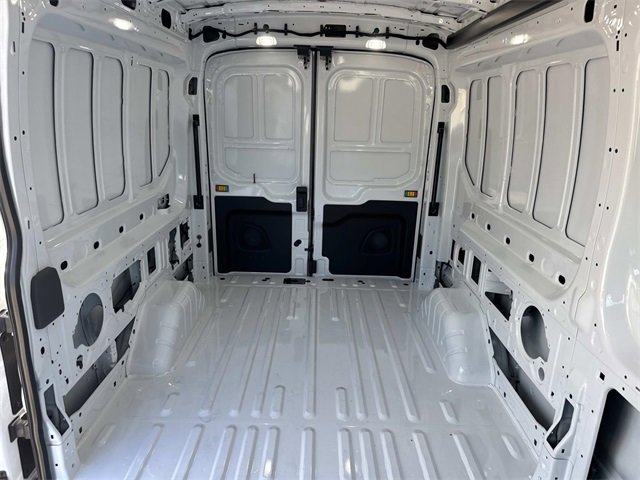 New 2025 Ford Transit 250 148 Medium Roof image 15