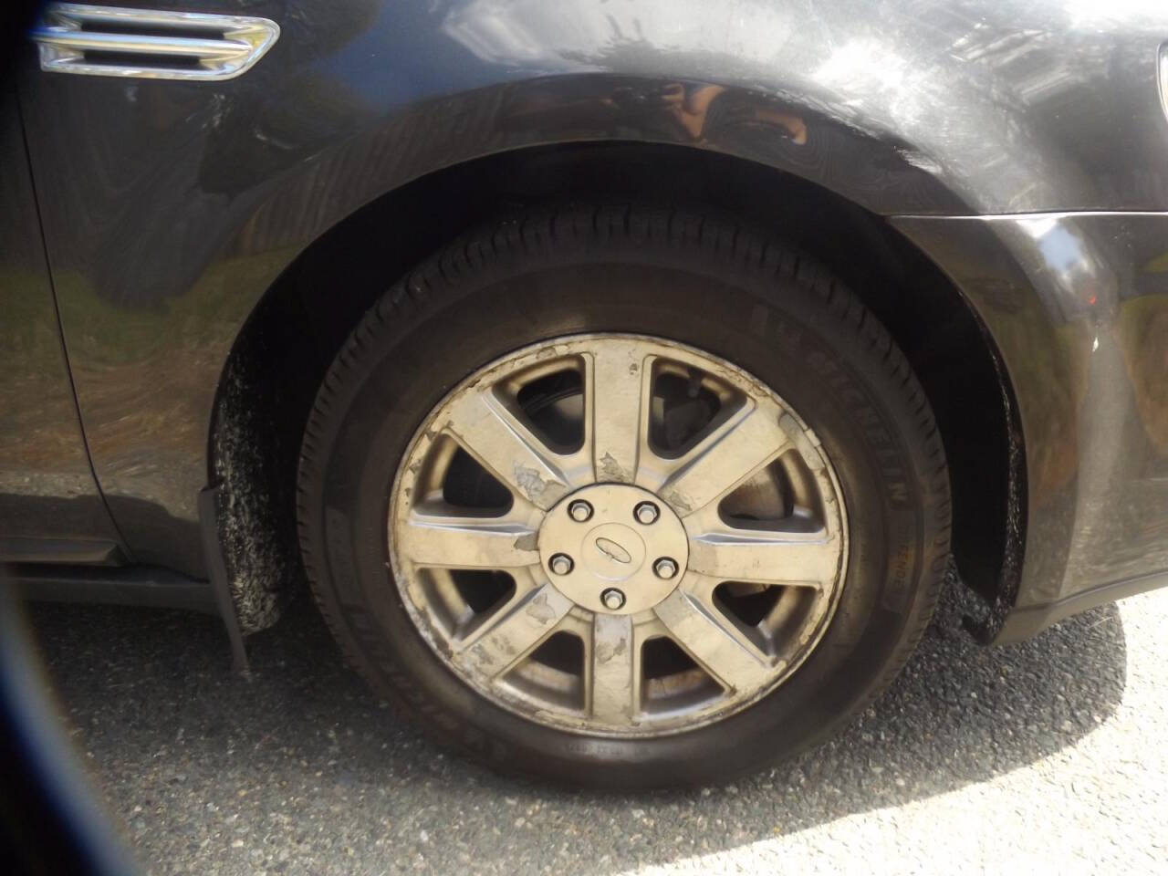Used 2008 Ford Taurus SEL FWD image 13
