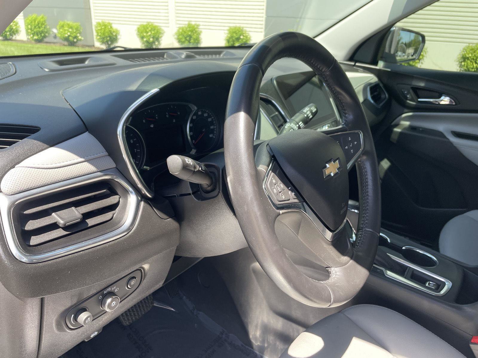 Used 2020 Chevrolet Equinox Premier FWD image 20