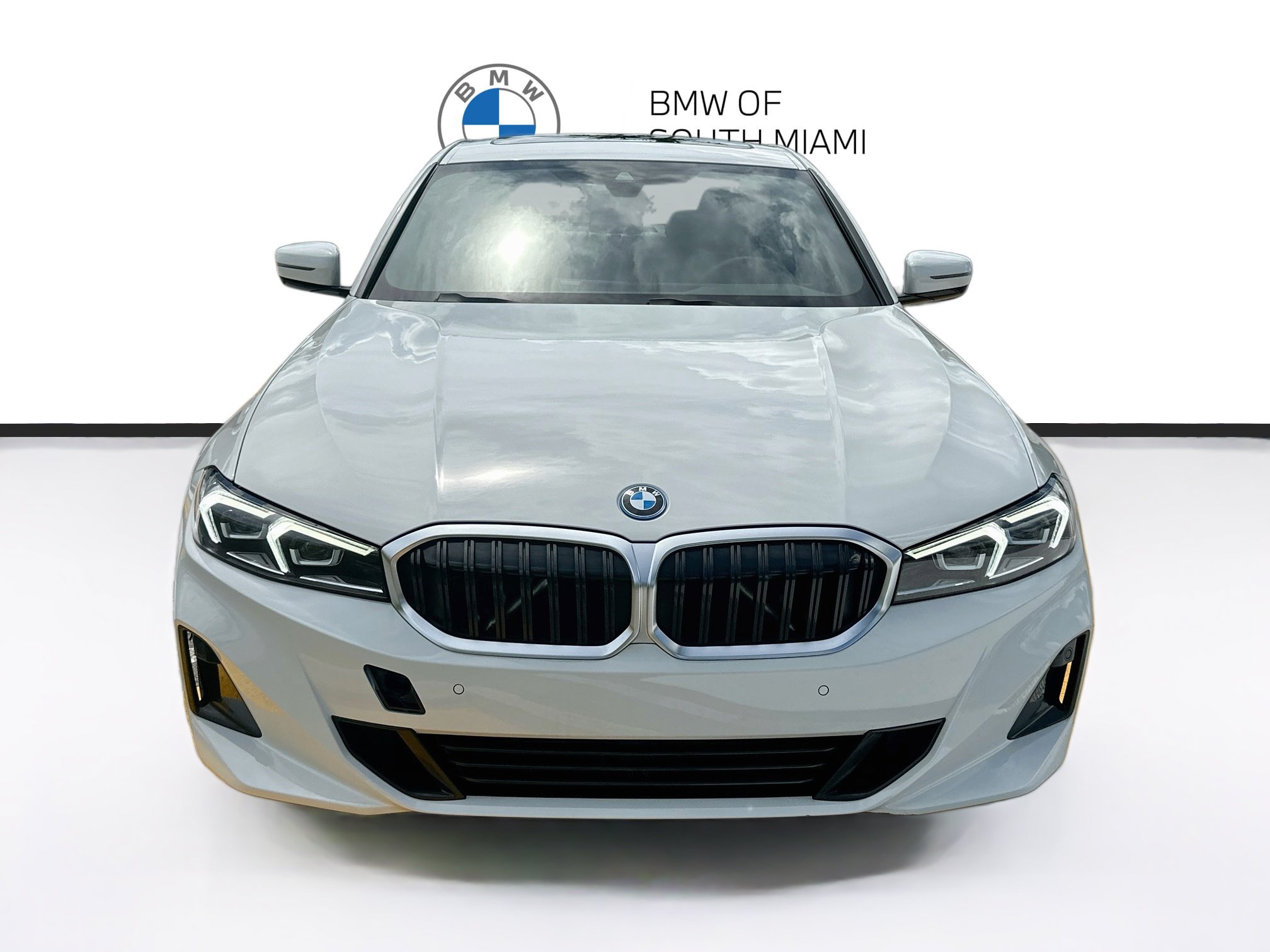 Certified 2023 BMW 330e w/ Convenience Package RWD image 2