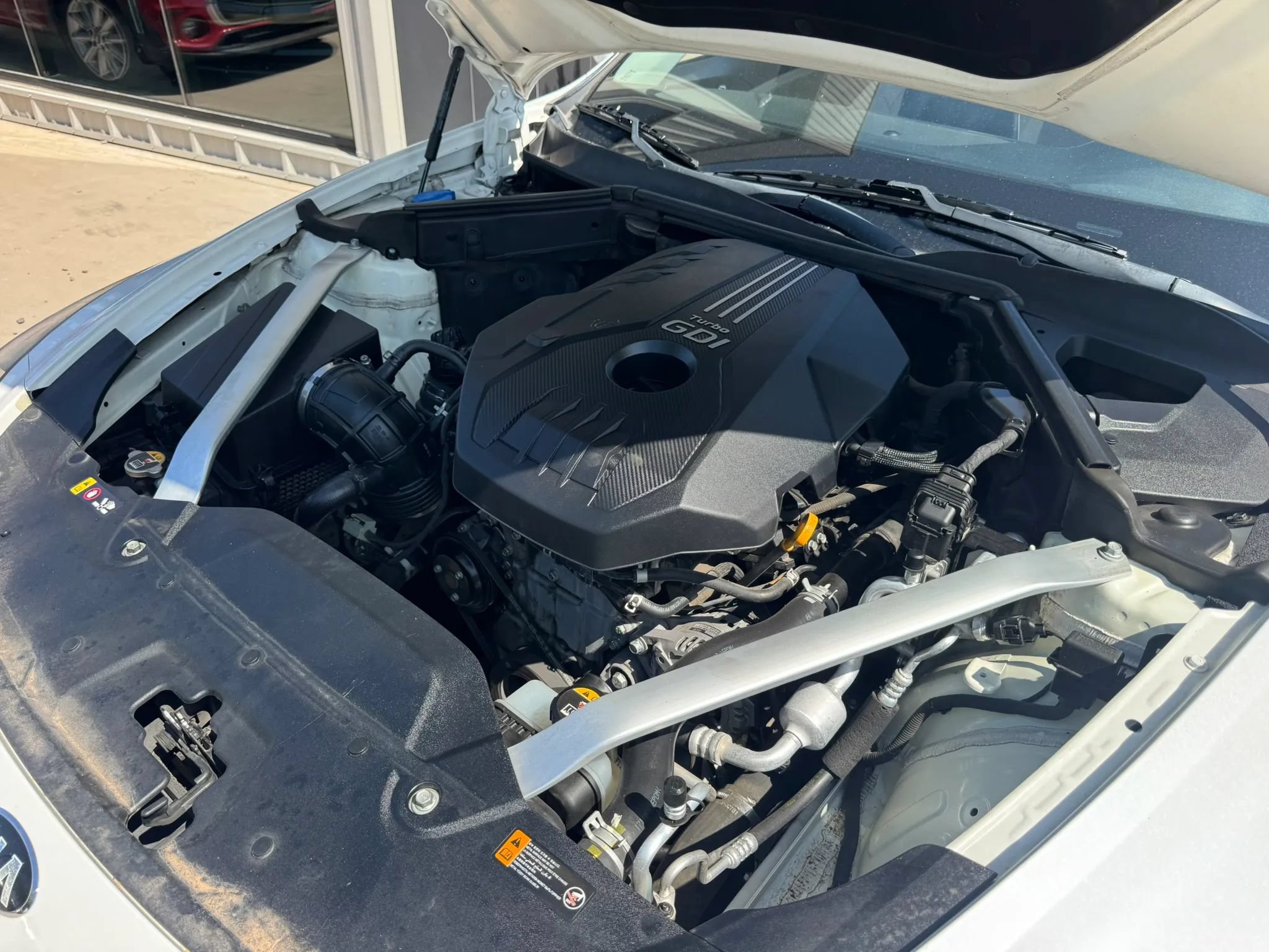 Used 2018 Kia Stinger Premium RWD image 40