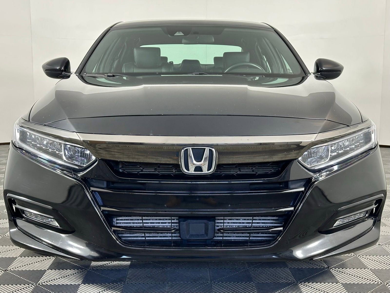Used 2018 Honda Accord Sport image 18
