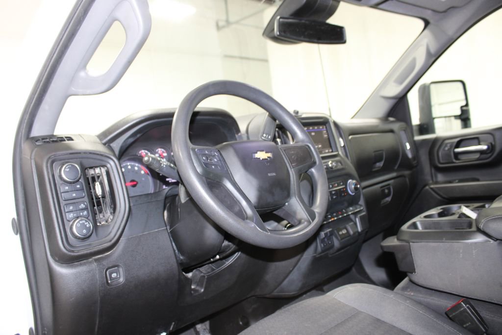 Used 2024 Chevrolet Silverado 2500 Custom w/ Custom Value Package image 21