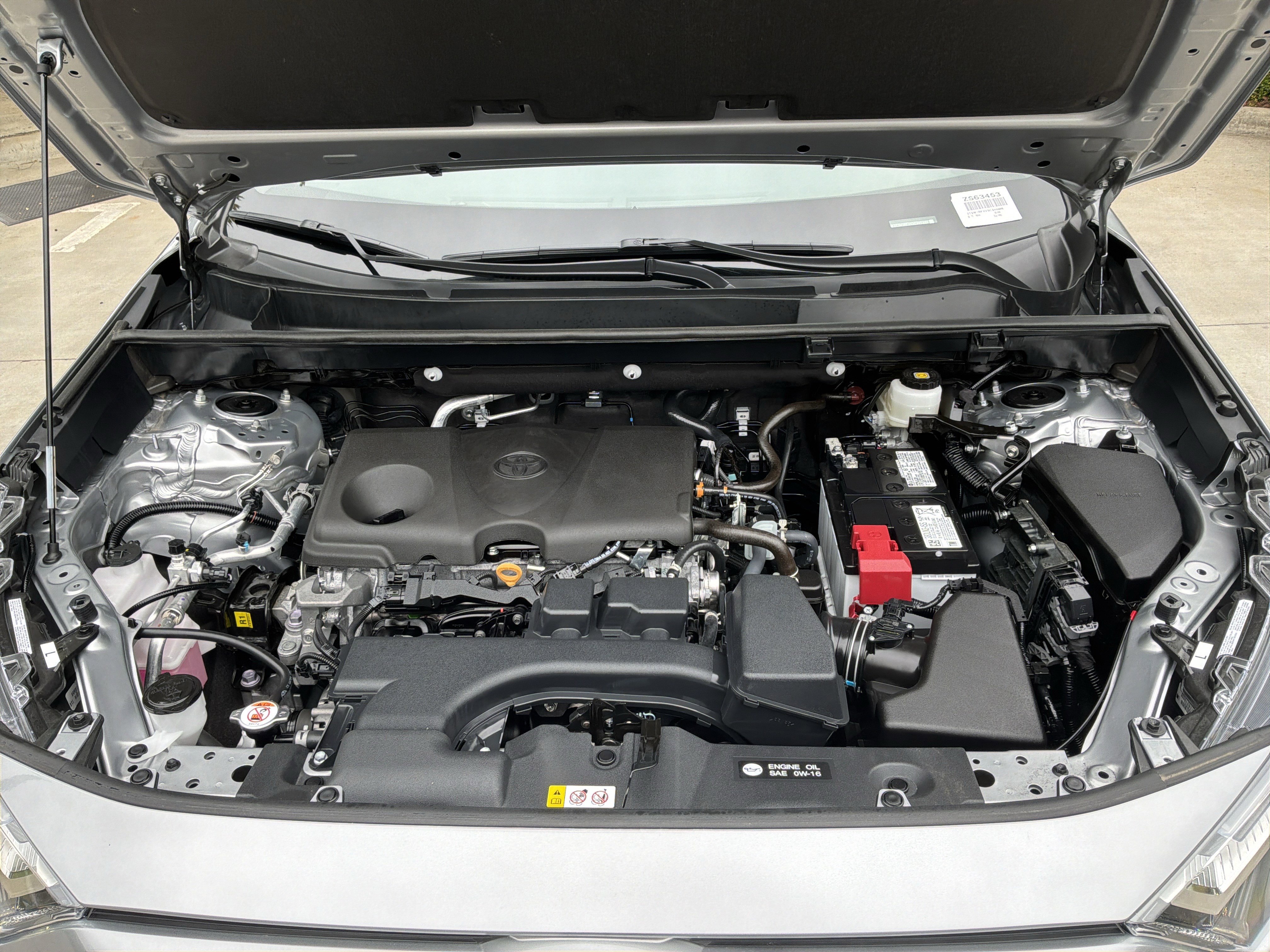 Used 2025 Toyota RAV4 XLE w/ Convenience Package FWD image 34