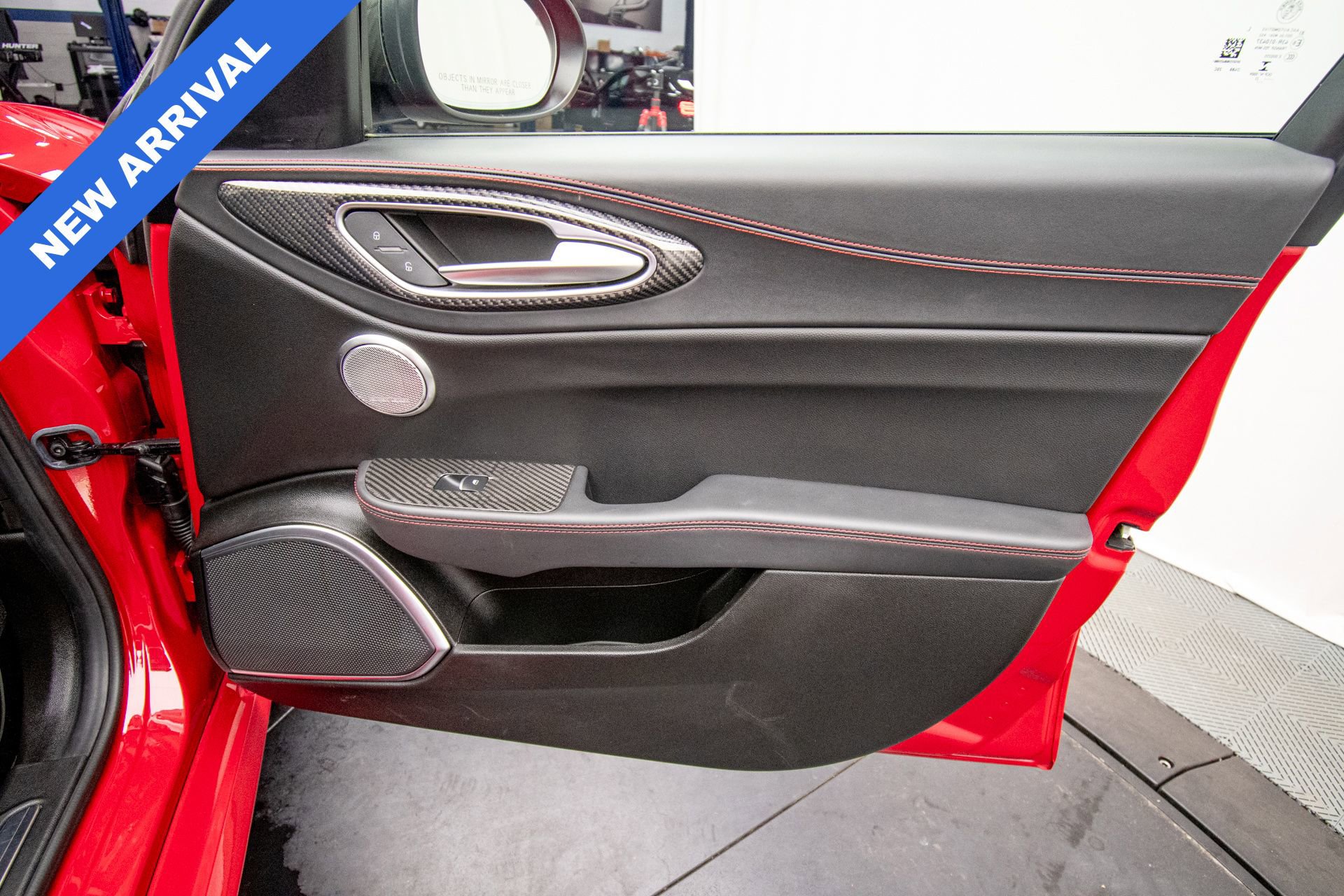 Used 2023 Alfa Romeo Giulia Estrema image 48