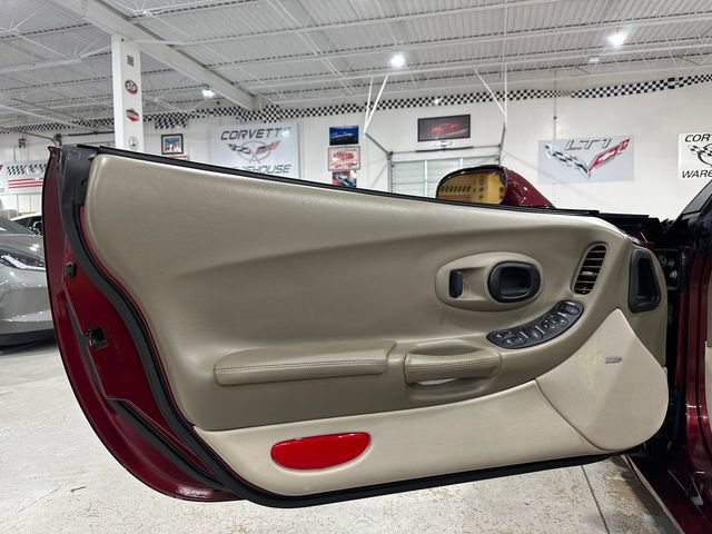 Used 2003 Chevrolet Corvette Convertible w/ Preferred Equipment Group1 RWD image 15