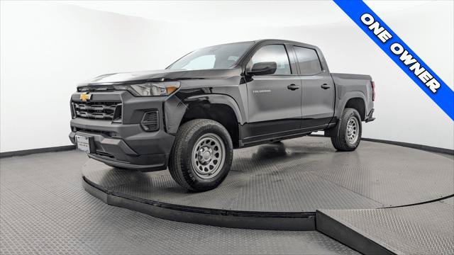 Used 2024 Chevrolet Colorado W/T RWD image 2