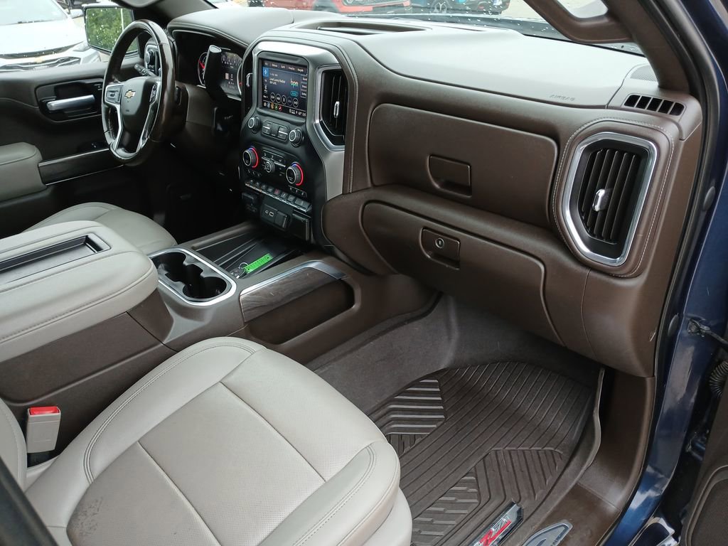 Used 2021 Chevrolet Silverado 1500 LTZ w/ Technology Package AWD/4WD image 30