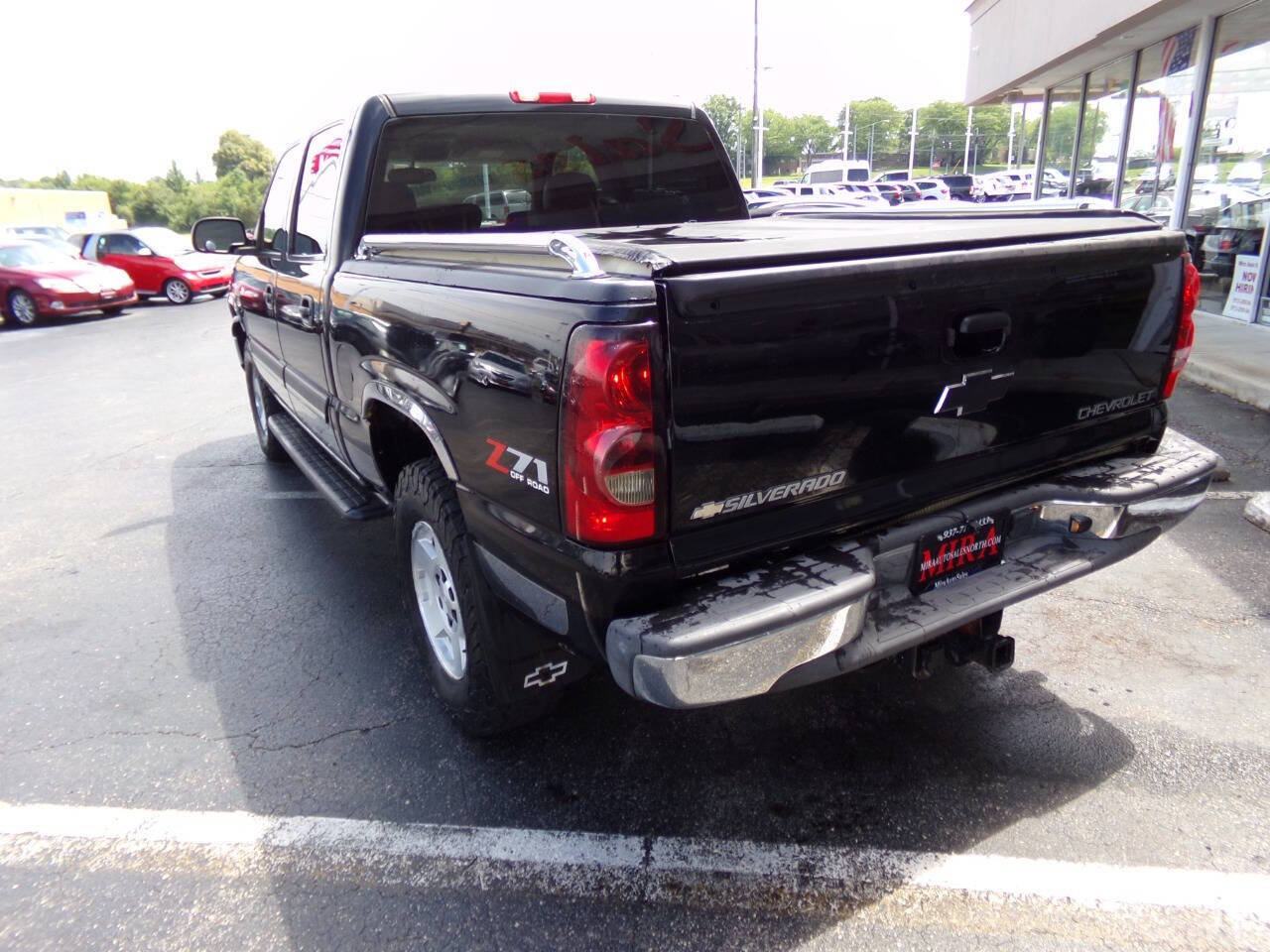 Used 2005 Chevrolet Silverado 1500 4x4 Crew Cab w/ Safe And Sound Package image 3