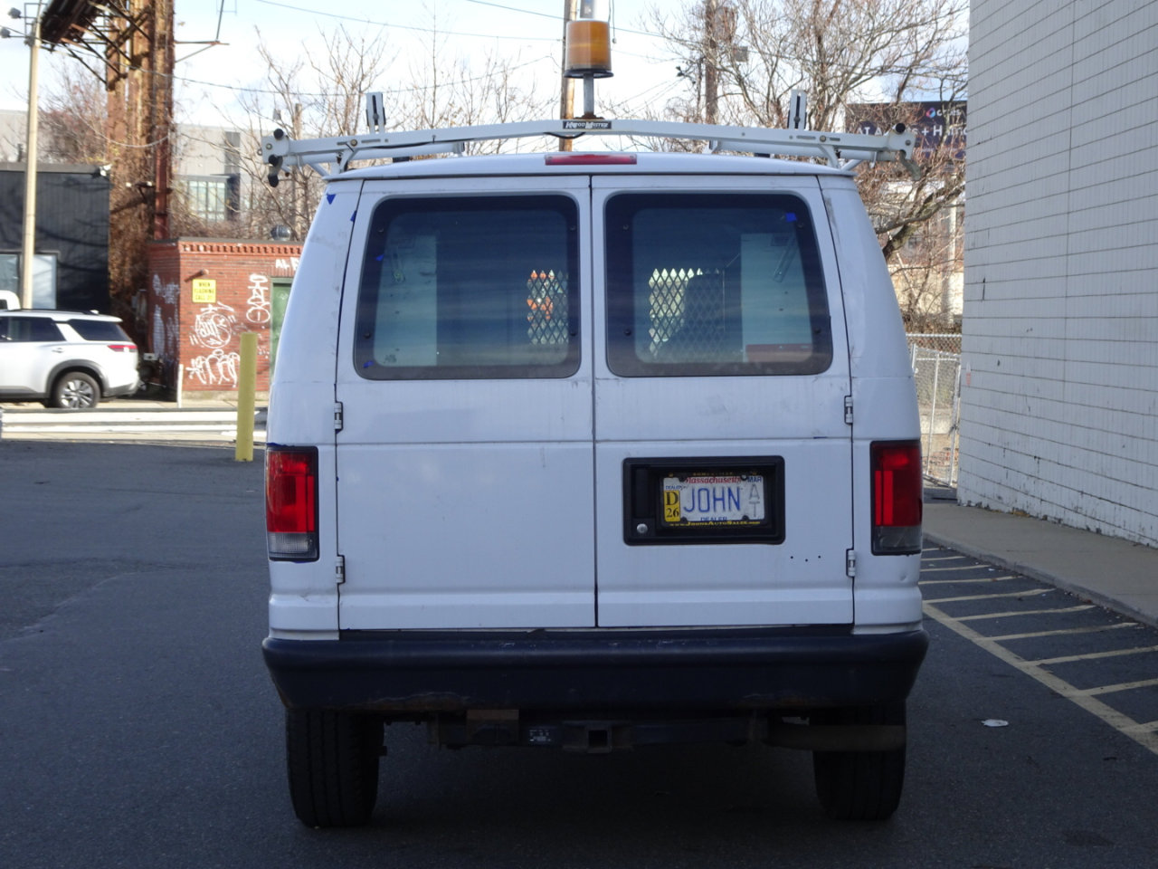 Used 2014 Ford E-250 and Econoline 250 E-250 Recreational w/ Power Group image 6