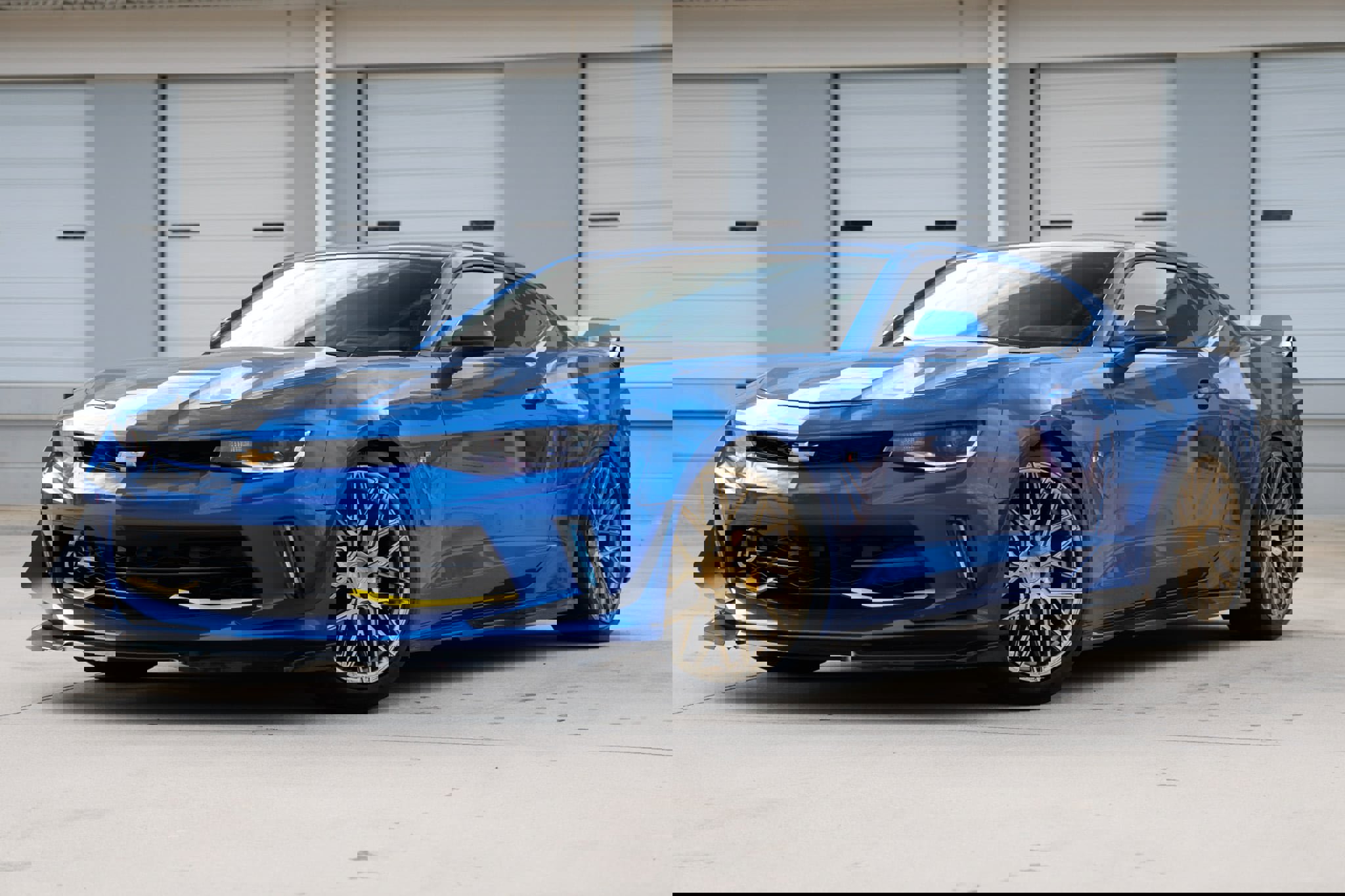 Used 2017 Chevrolet Camaro LT image 1