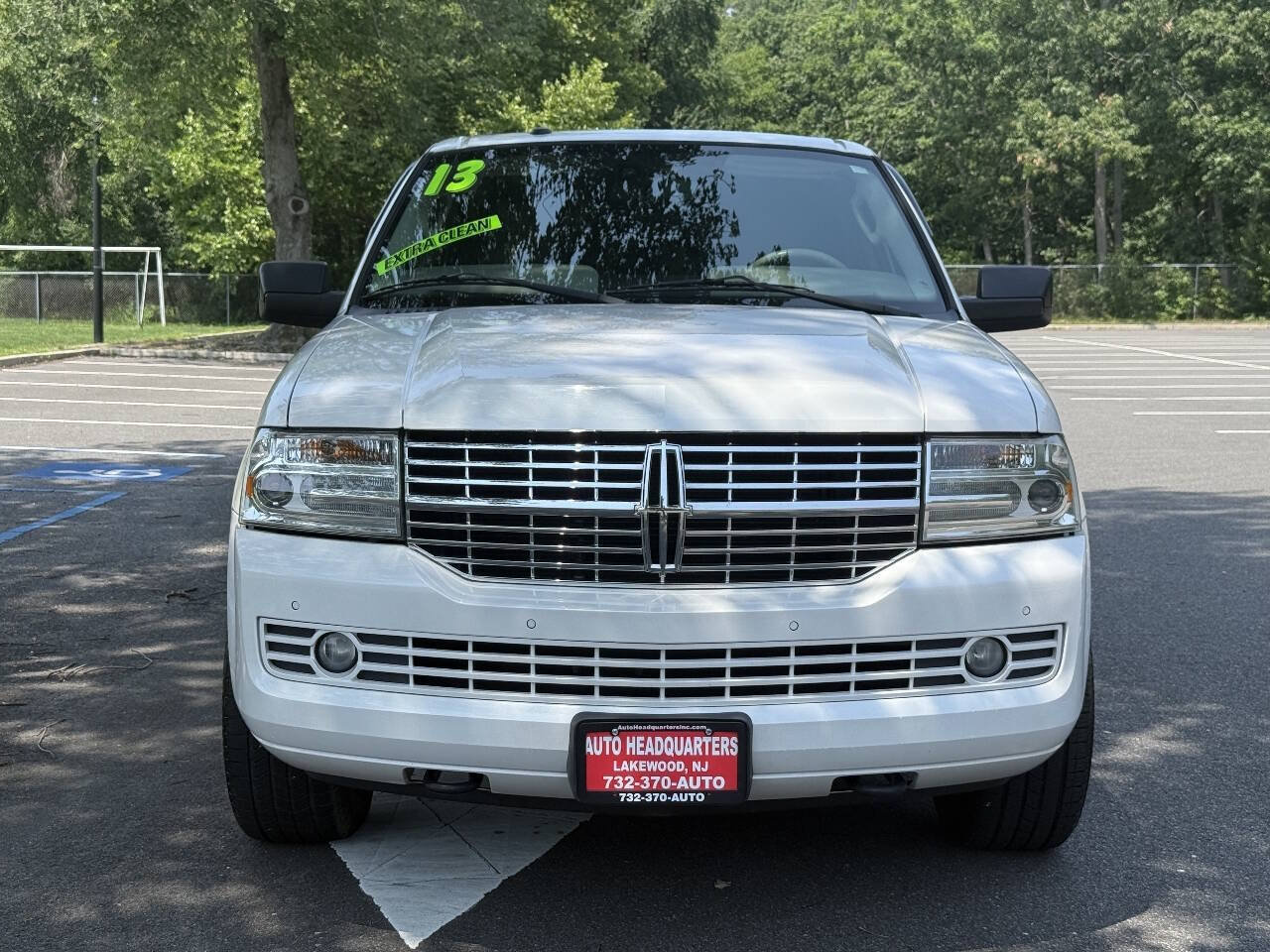 Used 2013 Lincoln Navigator L 2WD w/ HD Trailer Tow Pkg image 2