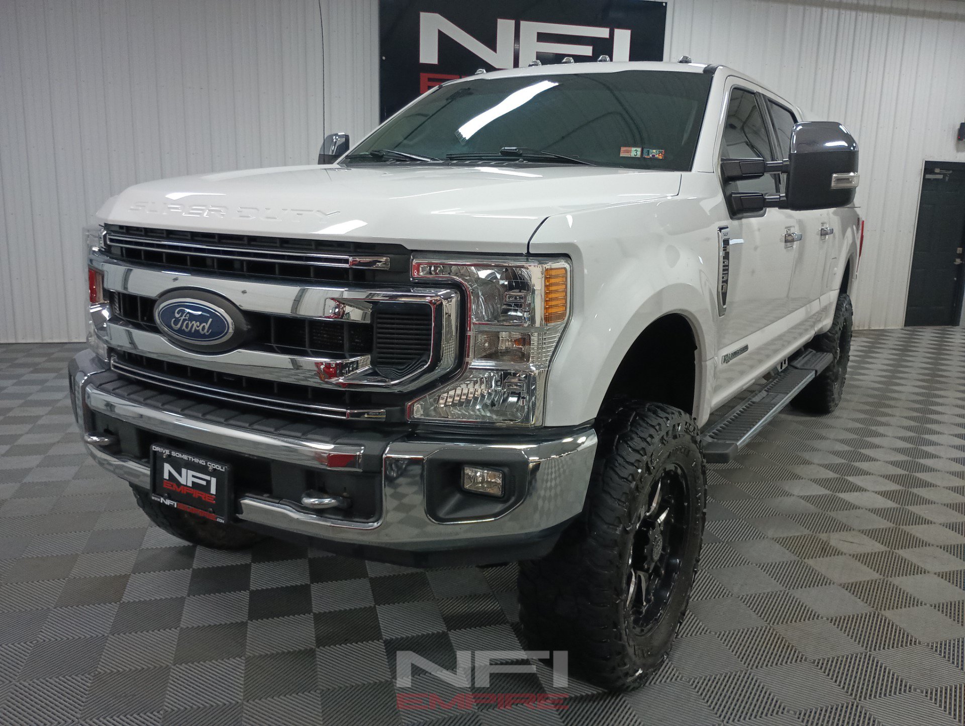 Used 2020 Ford F250 XLT w/ XLT Premium Package AWD/4WD image 3