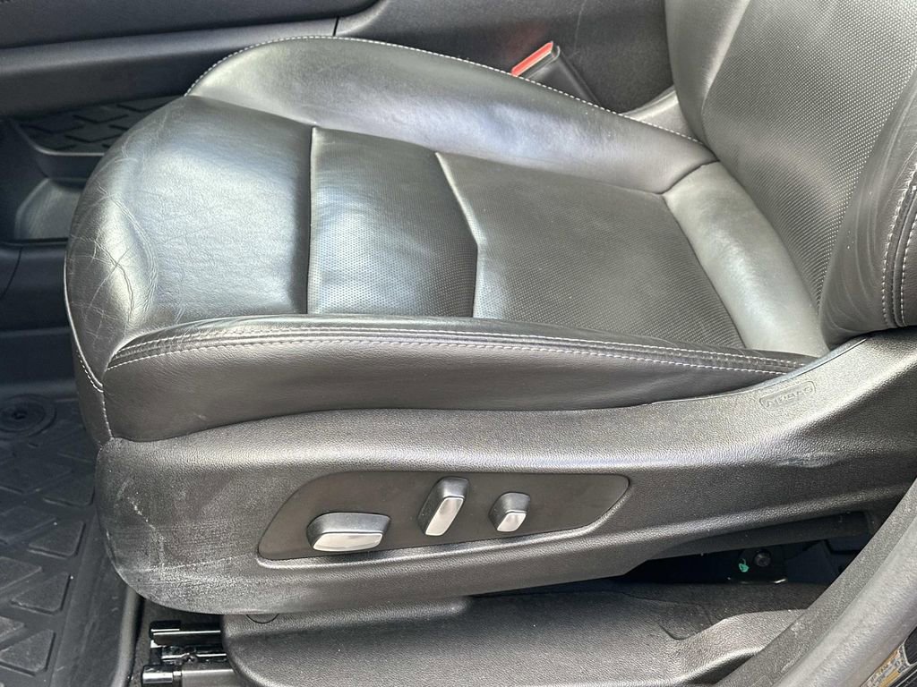 Used 2023 Cadillac XT5 Premium Luxury image 18