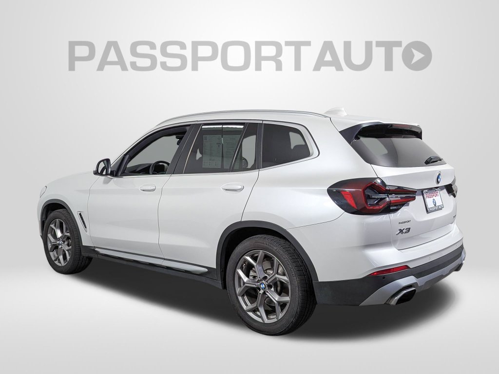 Used 2022 BMW X3 xDrive30i w/ Premium Package AWD/4WD image 3