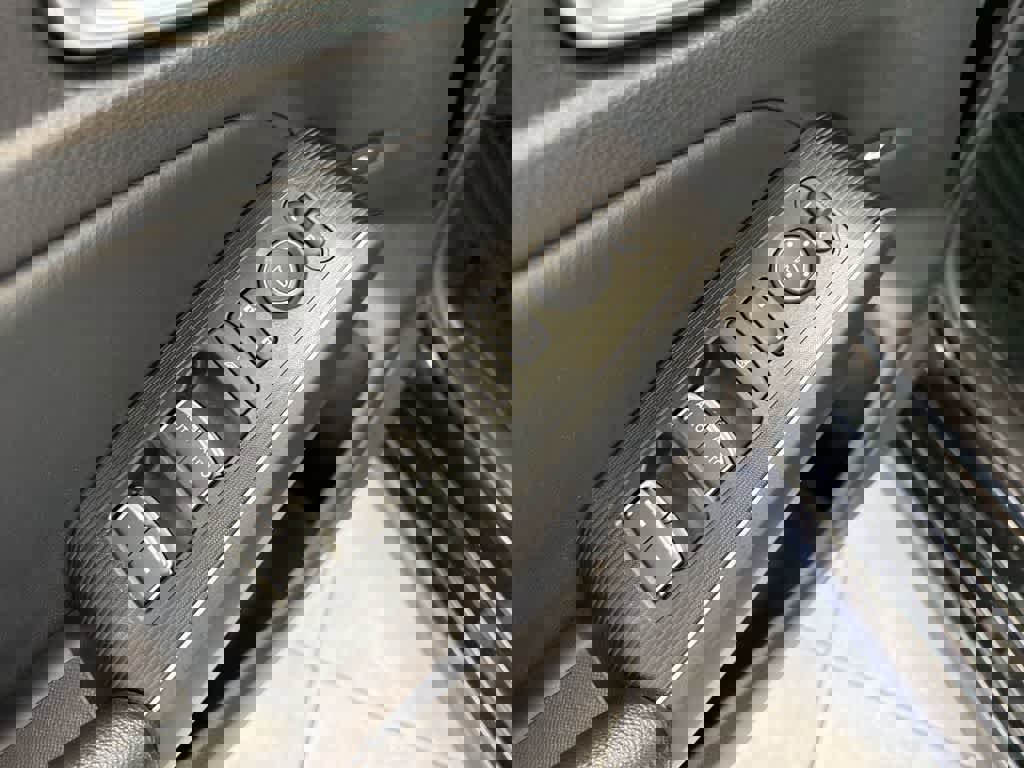 Certified 2024 Honda Civic Touring image 20