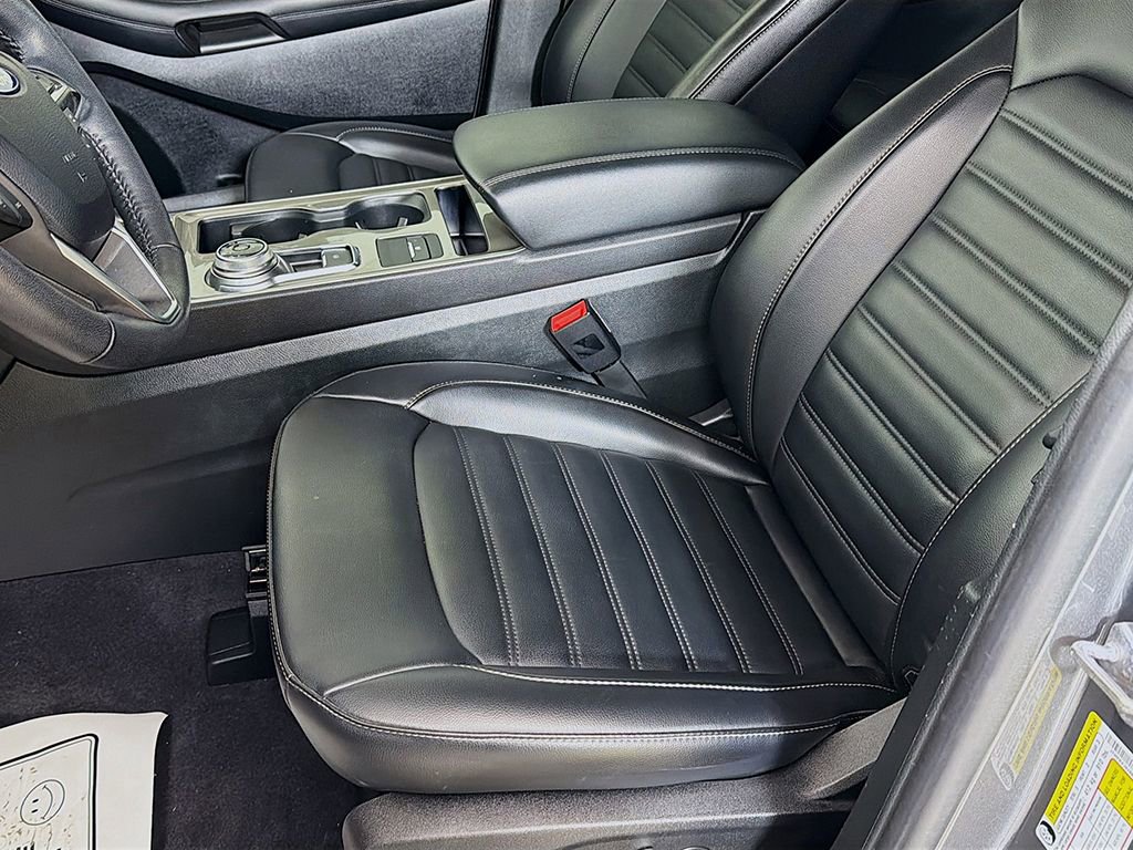 Used 2024 Ford Edge SEL w/ Convenience Package image 20