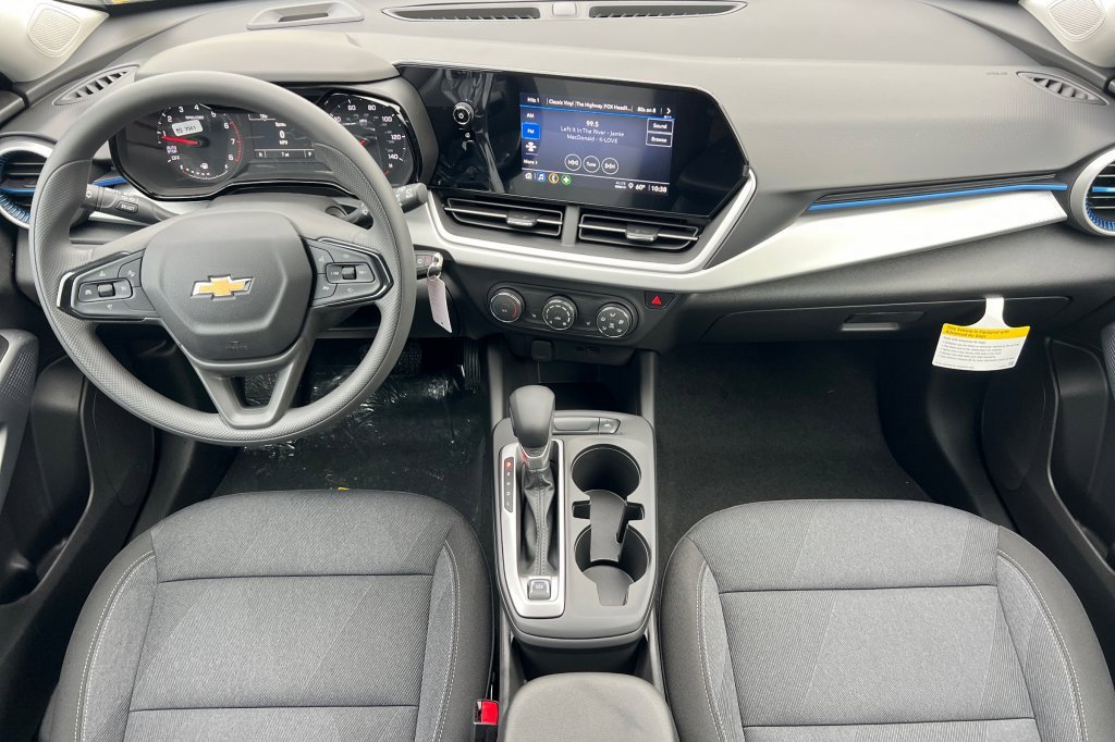 New 2026 Chevrolet Trax LS w/ LS Convenience Package image 9