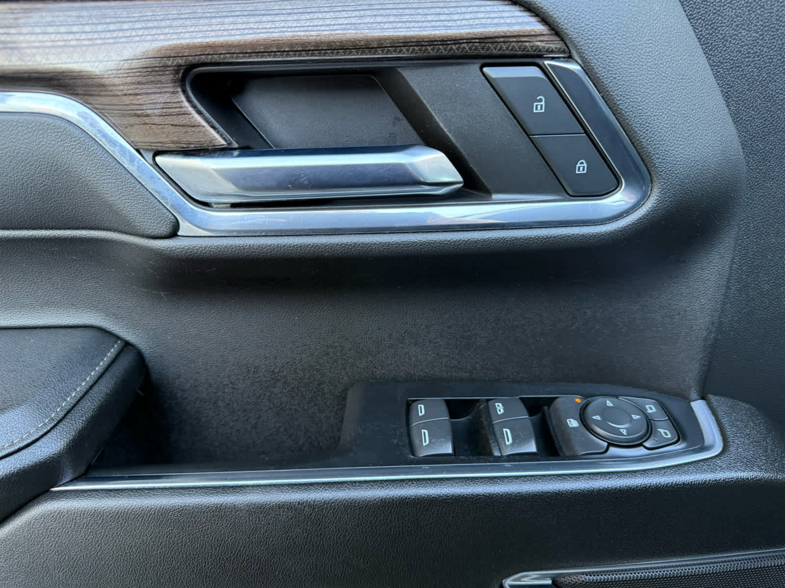 Used 2024 Chevrolet Silverado 1500 RST w/ Protection Package image 11