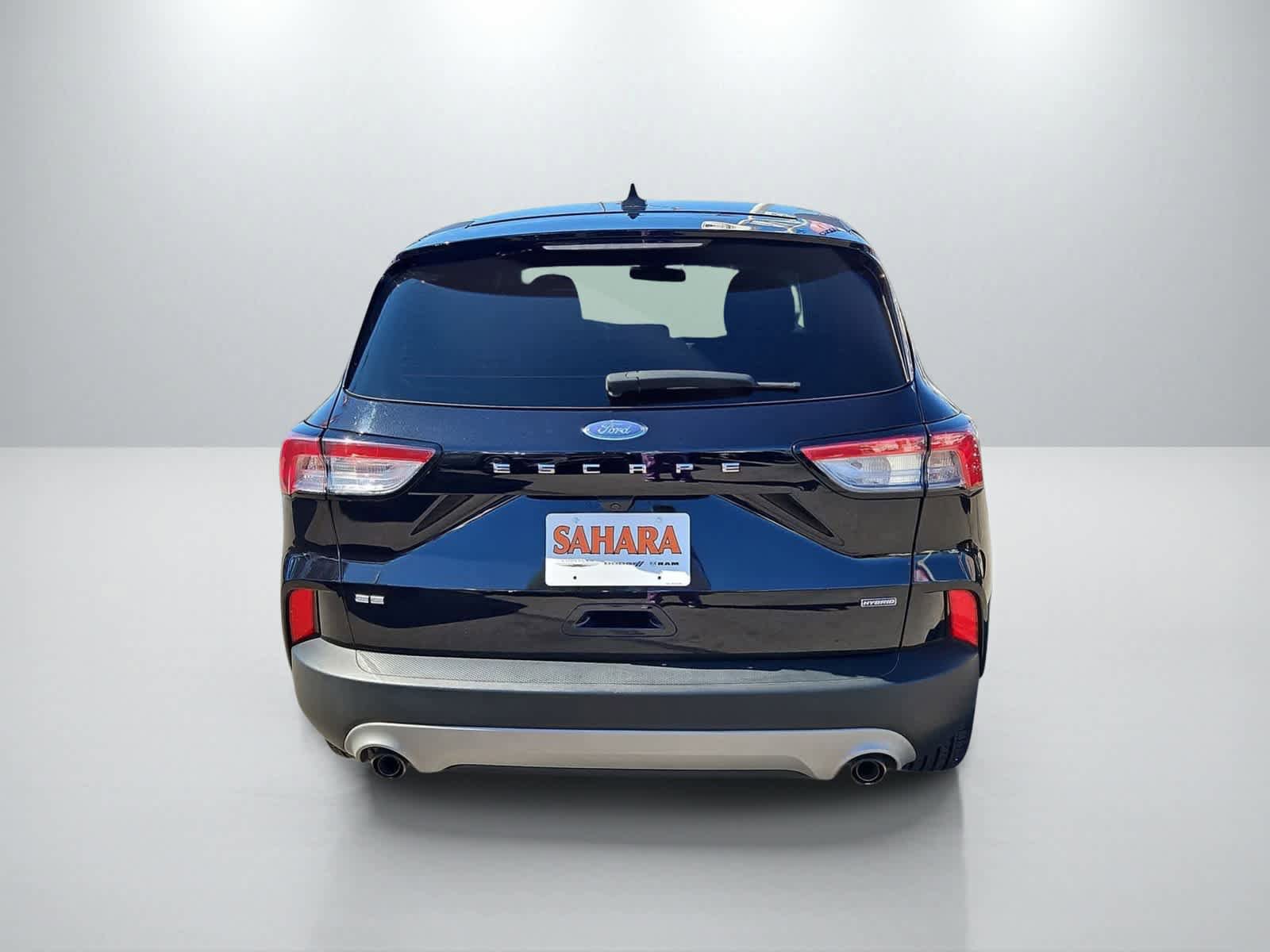 Used 2022 Ford Escape SE w/ Convenience Package FWD image 10