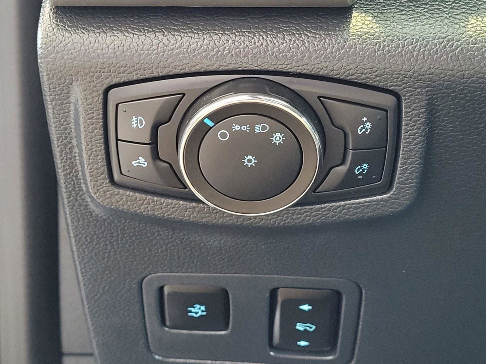 Used 2022 Ford F250 Lariat w/ Lariat Ultimate Package image 34