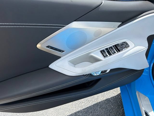 Used 2023 Chevrolet Corvette Stingray Premium Conv w/ Z51 Performance Package RWD image 12